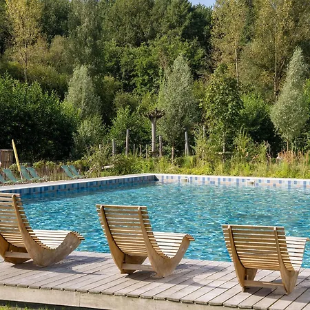 Prázdninový dům Cozy With Pool *